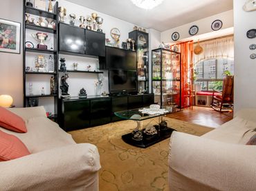 Flat with balcony for sale in OUTEIRO