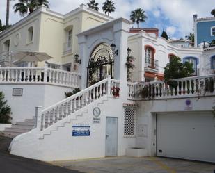 Vista exterior de Casa adosada en venda en Benahavís