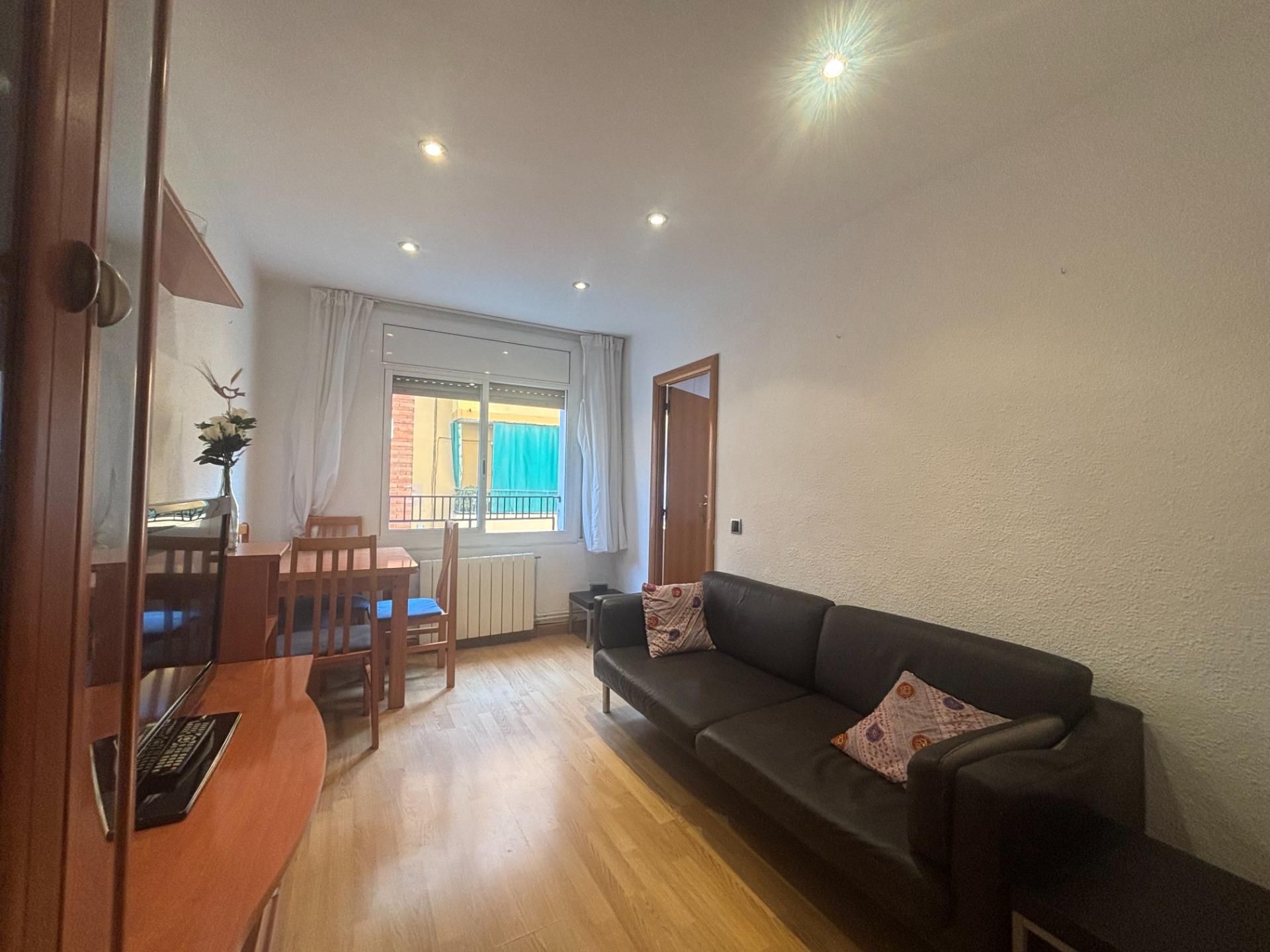 Bedroom of Flat for sale in  Barcelona Capital  with Heating and Parquet flooring