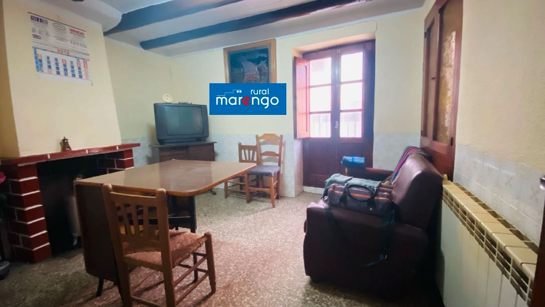 Sala d'estar de Casa adosada en venda en Portell de Morella amb Traster, Moblat i Balcó