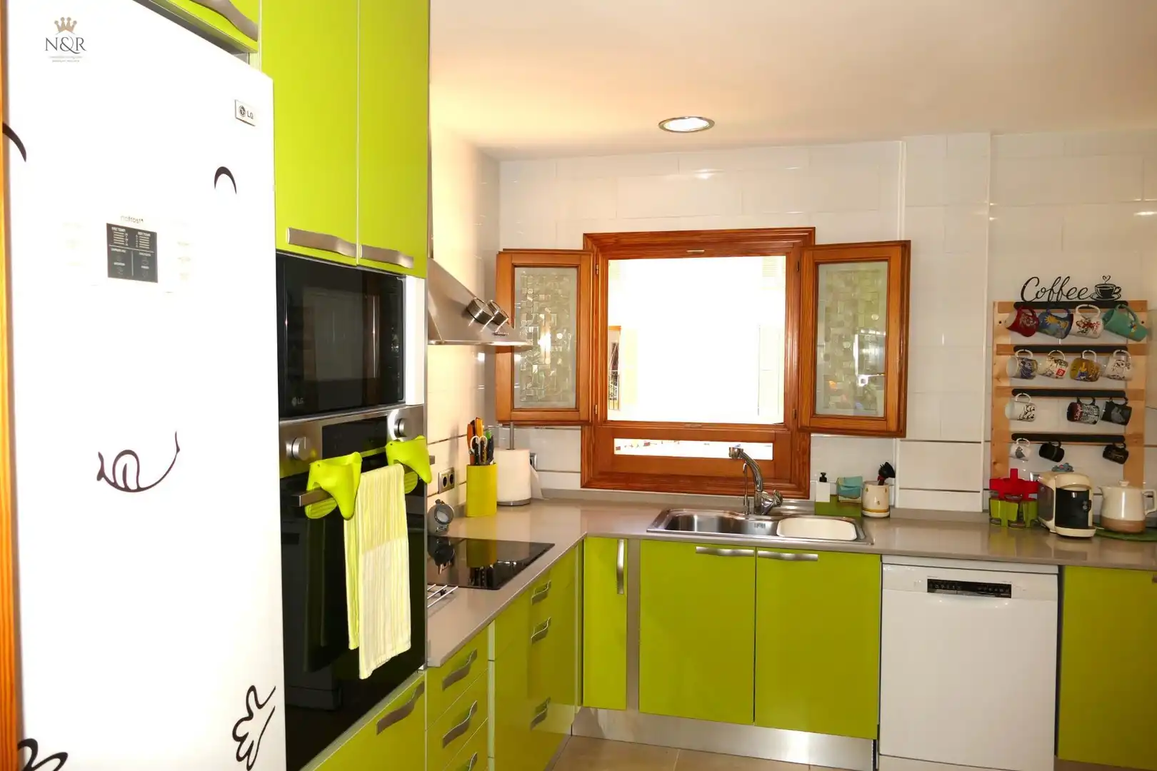 Kitchen of Flat for sale in Alaró  with Air Conditioner, Parquet flooring and Furnished