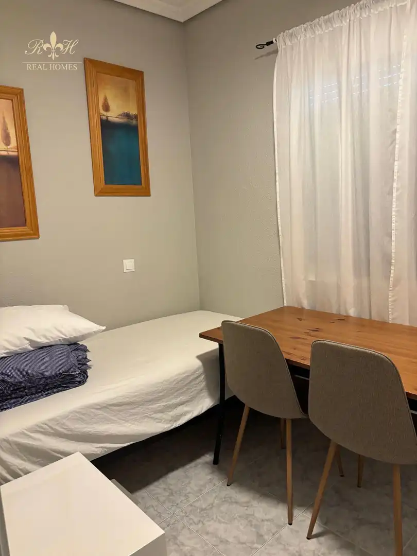 Bedroom of Detached homes for sale in L'Alfàs del Pi  with Air Conditioner, Heating and Swimming Pool