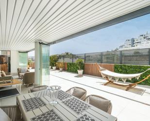 Terrassa de Planta baixa en venda en Benahavís amb Aire condicionat, Terrassa i Piscina