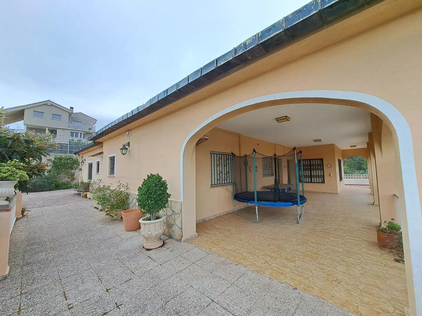Vista exterior de Casa o chalet en venta en Alzira con Aire acondicionado, Jardín privado y Terraza