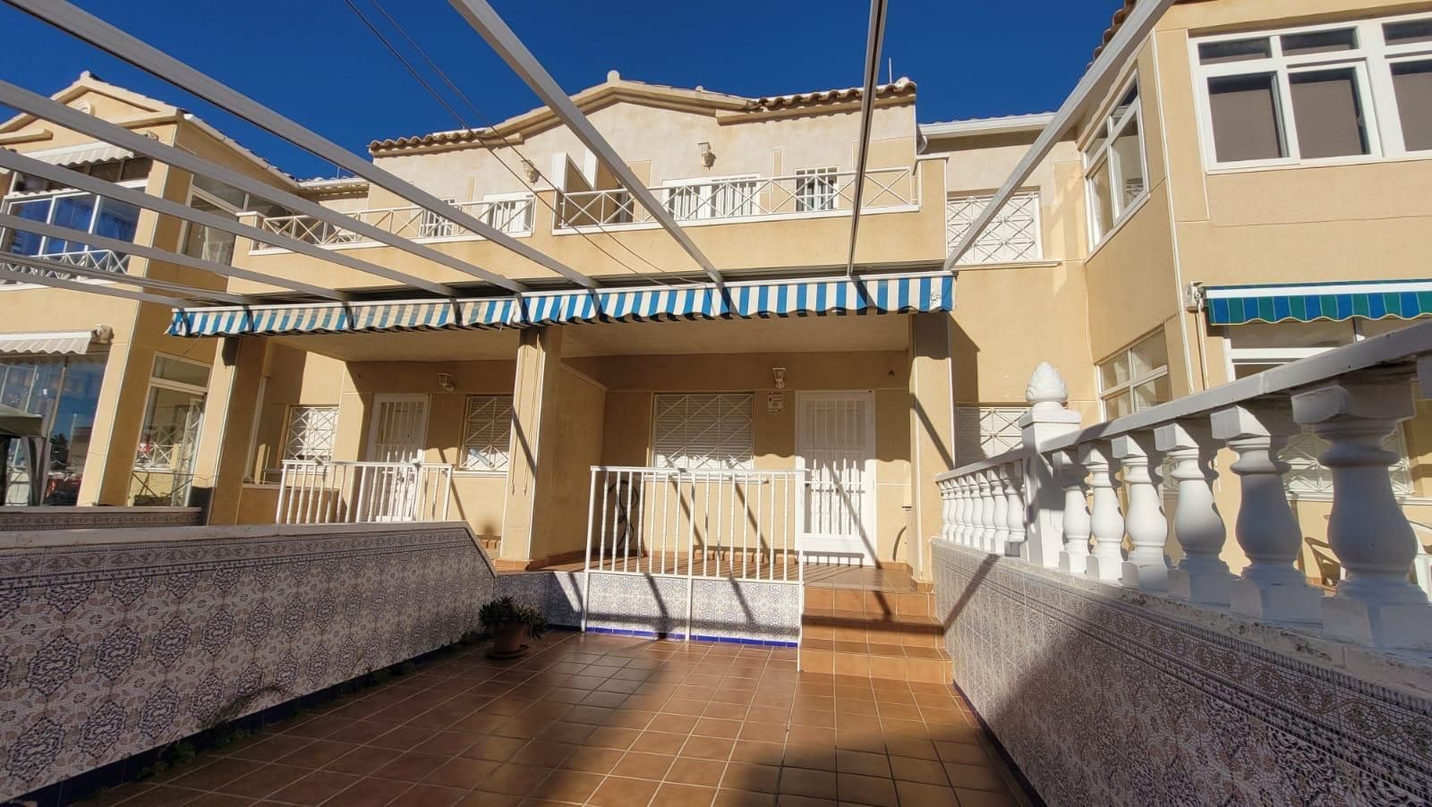 Casa o xalet de lloguer a Zona Carrefour - Urbanizaciones