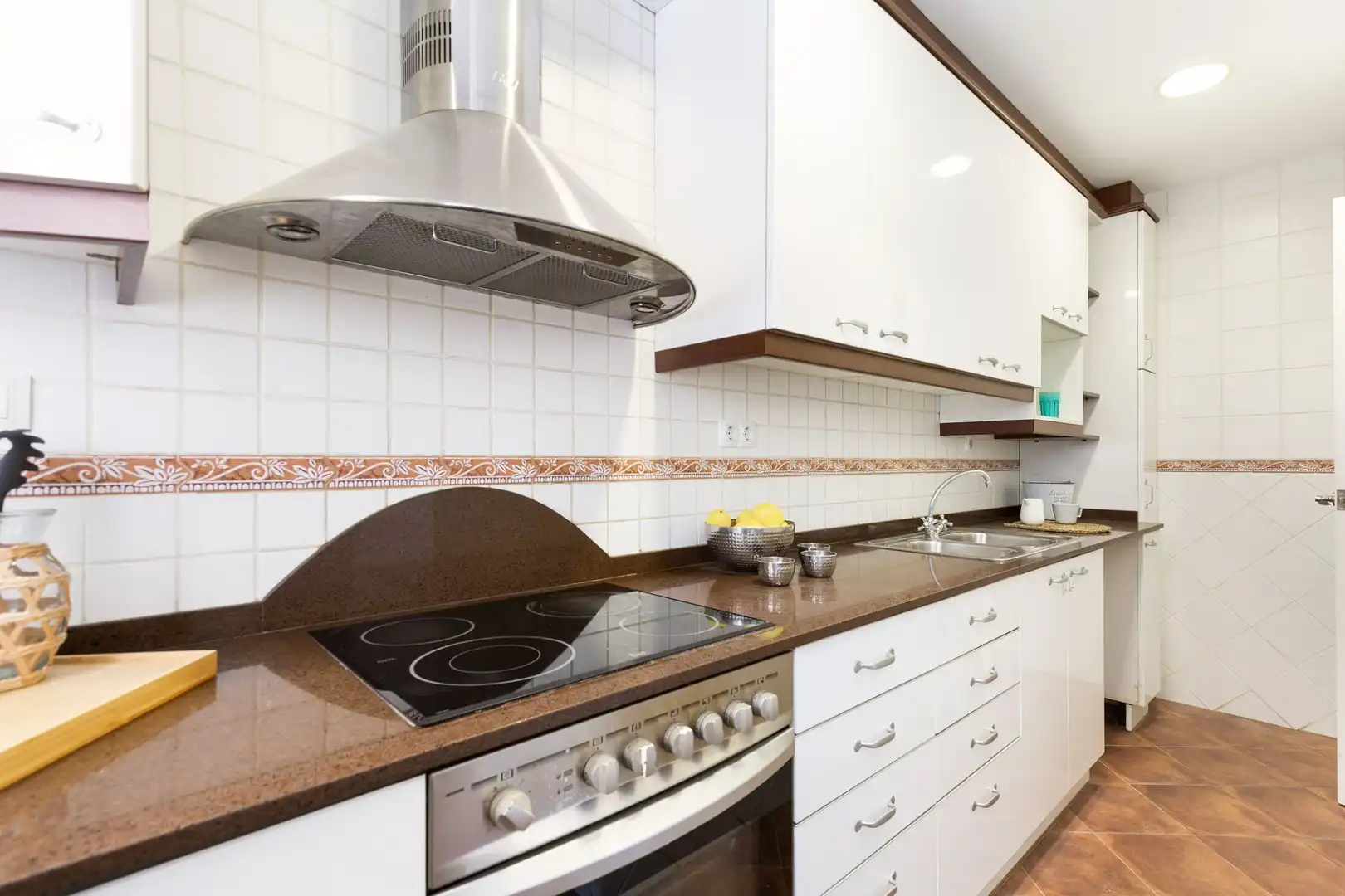 Cocina de Piso en venta en L'Hospitalet de Llobregat con Aire acondicionado y Calefacción