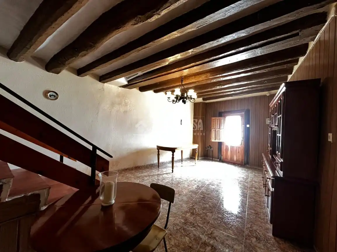 Casa adosada en venda en Bárboles amb Traster i Balcó