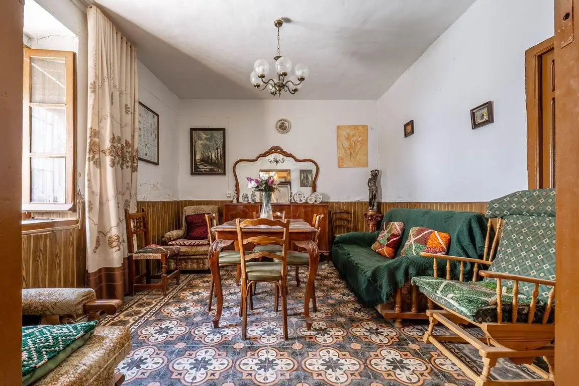 Sala d'estar de Casa o xalet en venda en Cacín amb Balcó