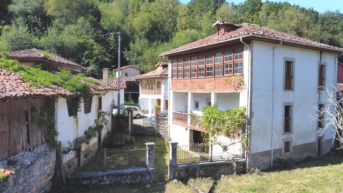 House with garden for sale in Cangas de Onís, imagen 9