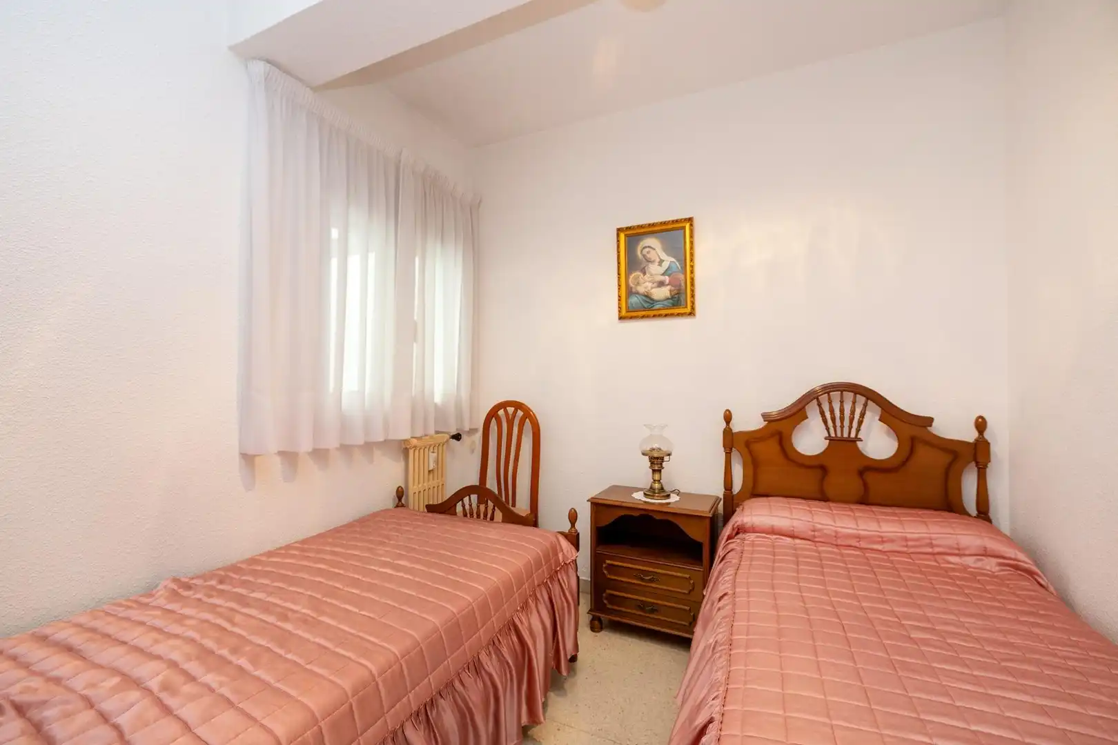 Schlafzimmer von Wohnung zum Verkauf in Granada mit Heizung und Balkon
