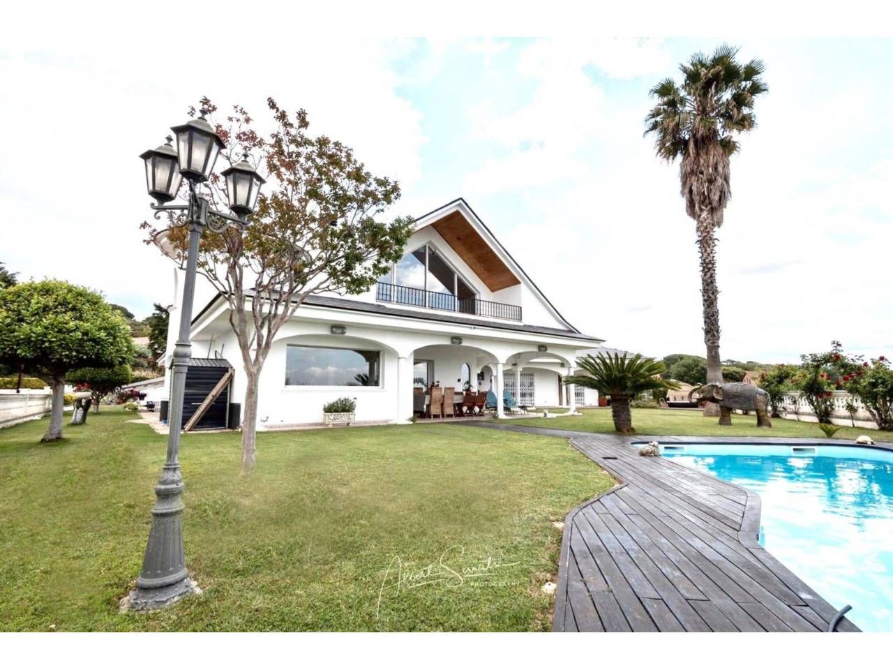 Vista exterior de Casa o chalet en venta en Caldes de Montbui