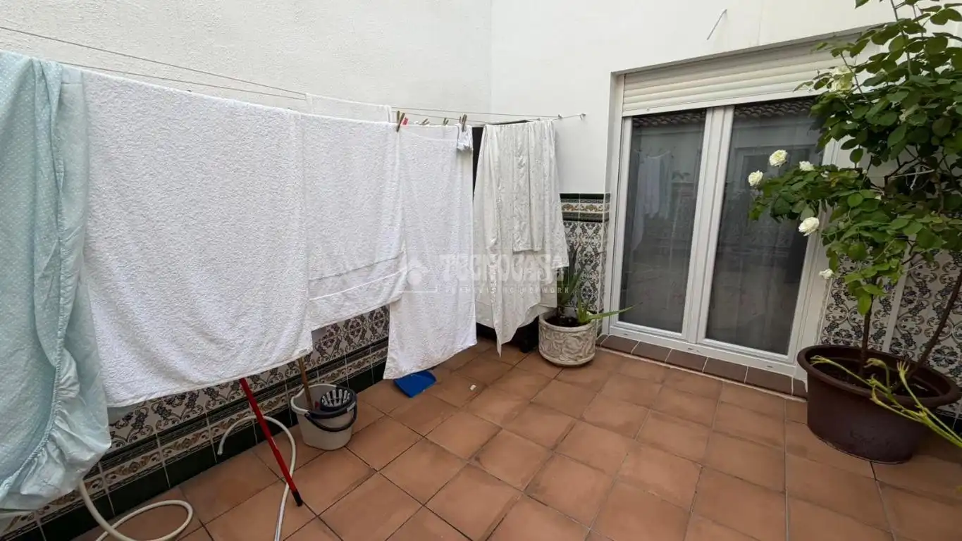 Jardín de Piso en venta en Jaén con Aire acondicionado y Calefacción