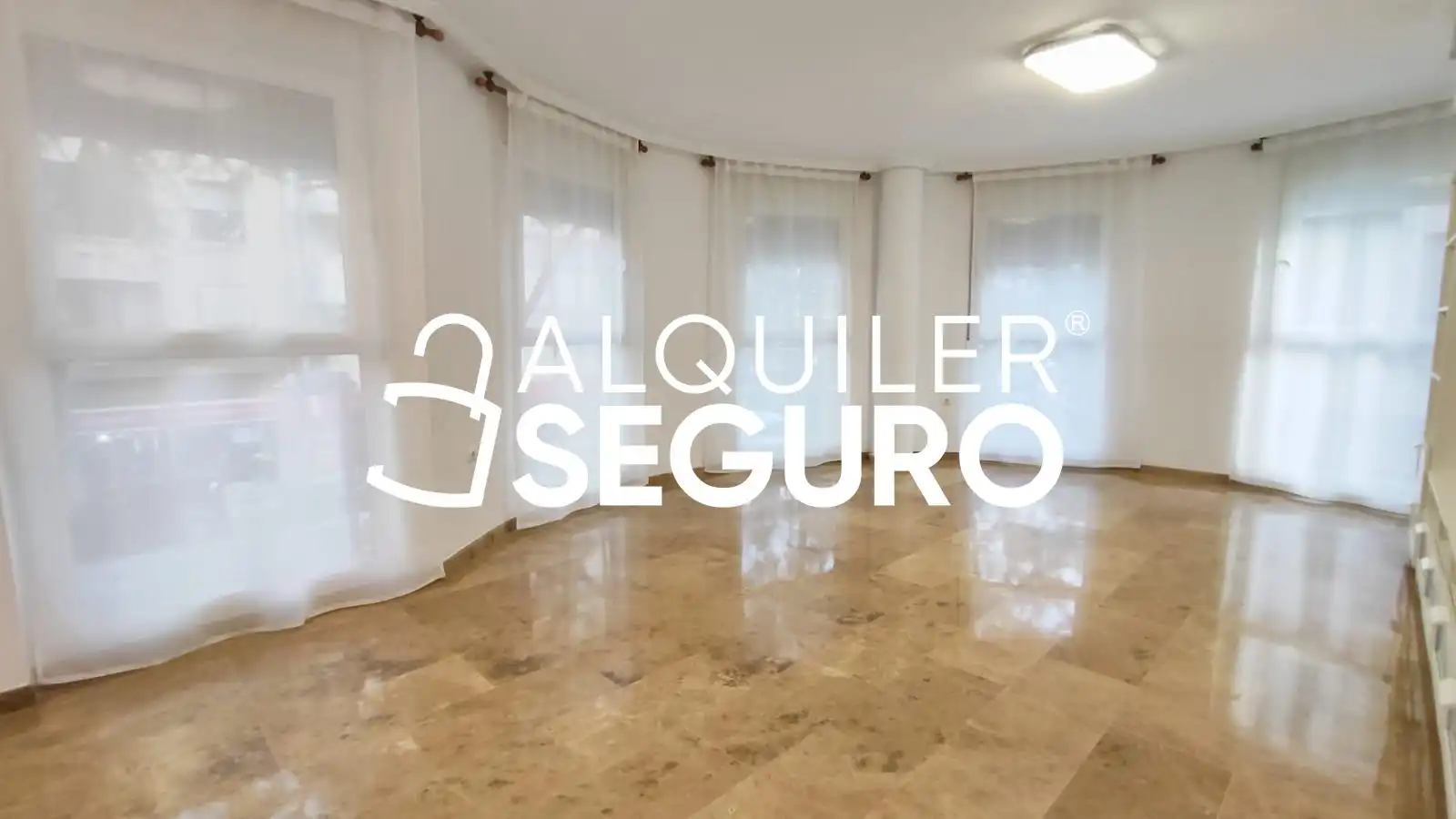 Living room of Flat for rent in Torrent  with Air Conditioner, Terrace and Storage room