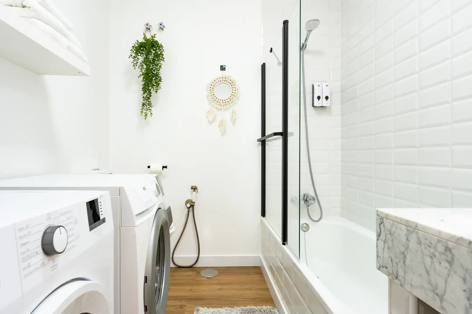 Bathroom of Houses for rent in Fuengirola  with Air Conditioner, Terrace and Swimming Pool