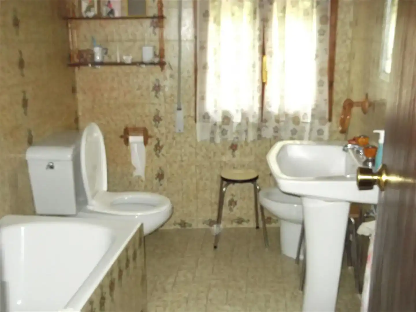 Baño de Casa o chalet en venta en Trabadelo con Jardín privado, Piscina y Amueblado