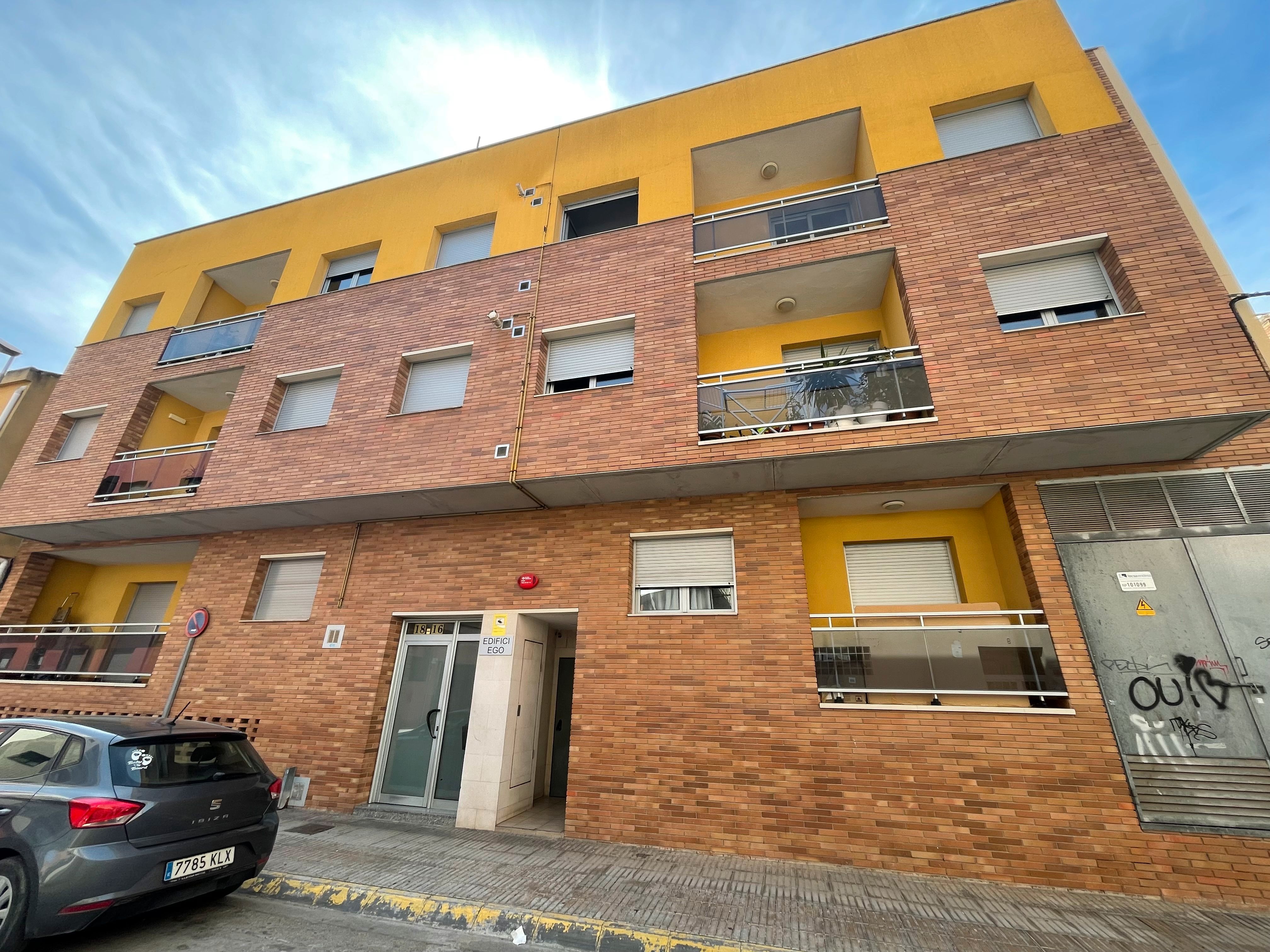 Exterior view of Flat for sale in Mollerussa  with Heating, Furnished and Oven