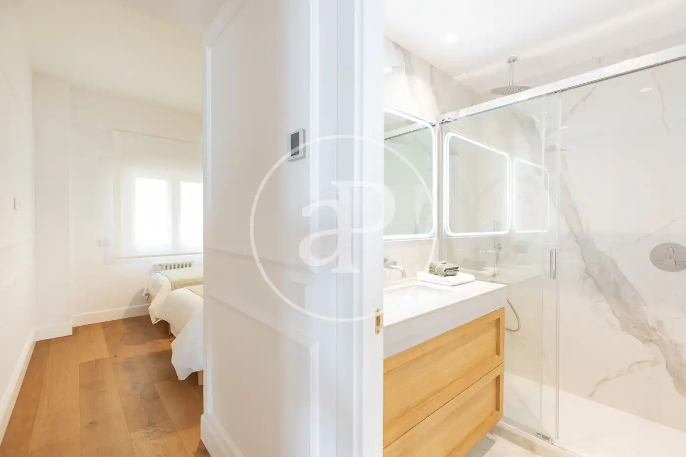 Baño de Piso en venta en Madrid con Aire acondicionado, Calefacción y Terraza
