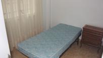 Dormitori de Apartament en venda en Bellvei amb Terrassa