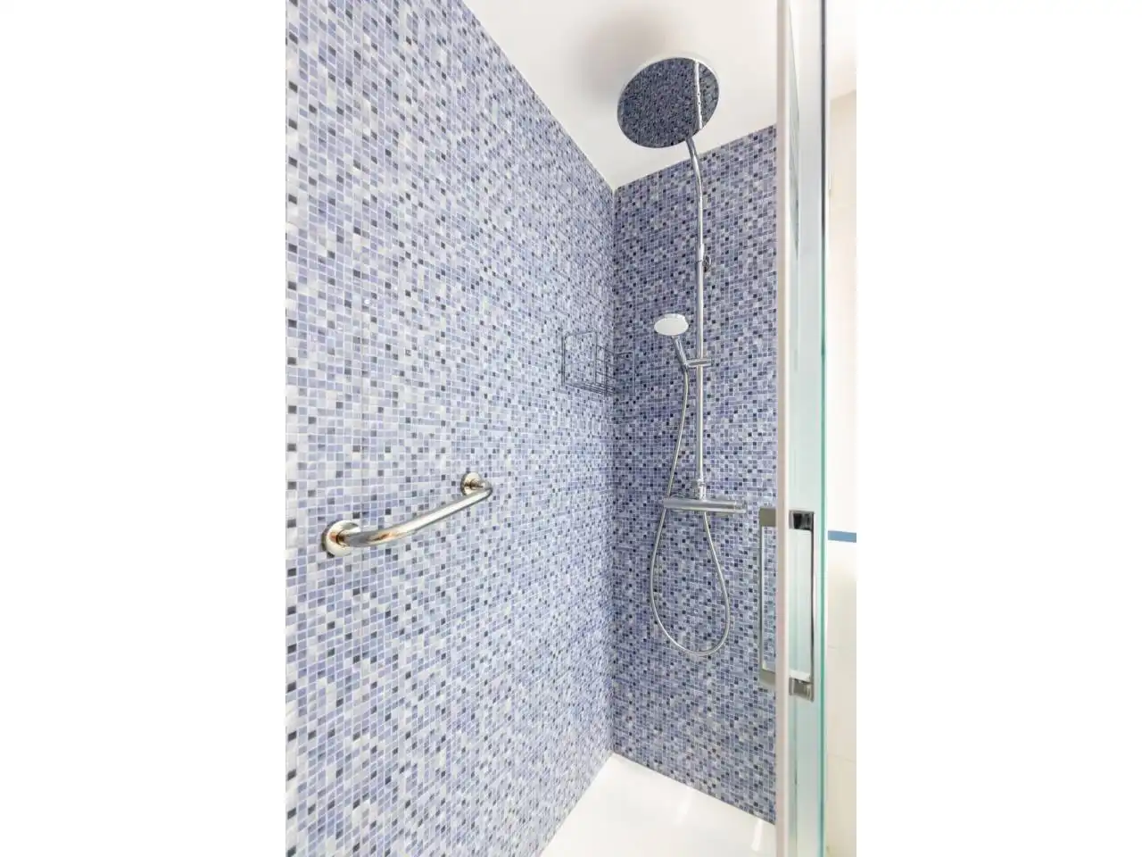 Bathroom of Flat for sale in Cambrils  with Air Conditioner, Terrace and Furnished