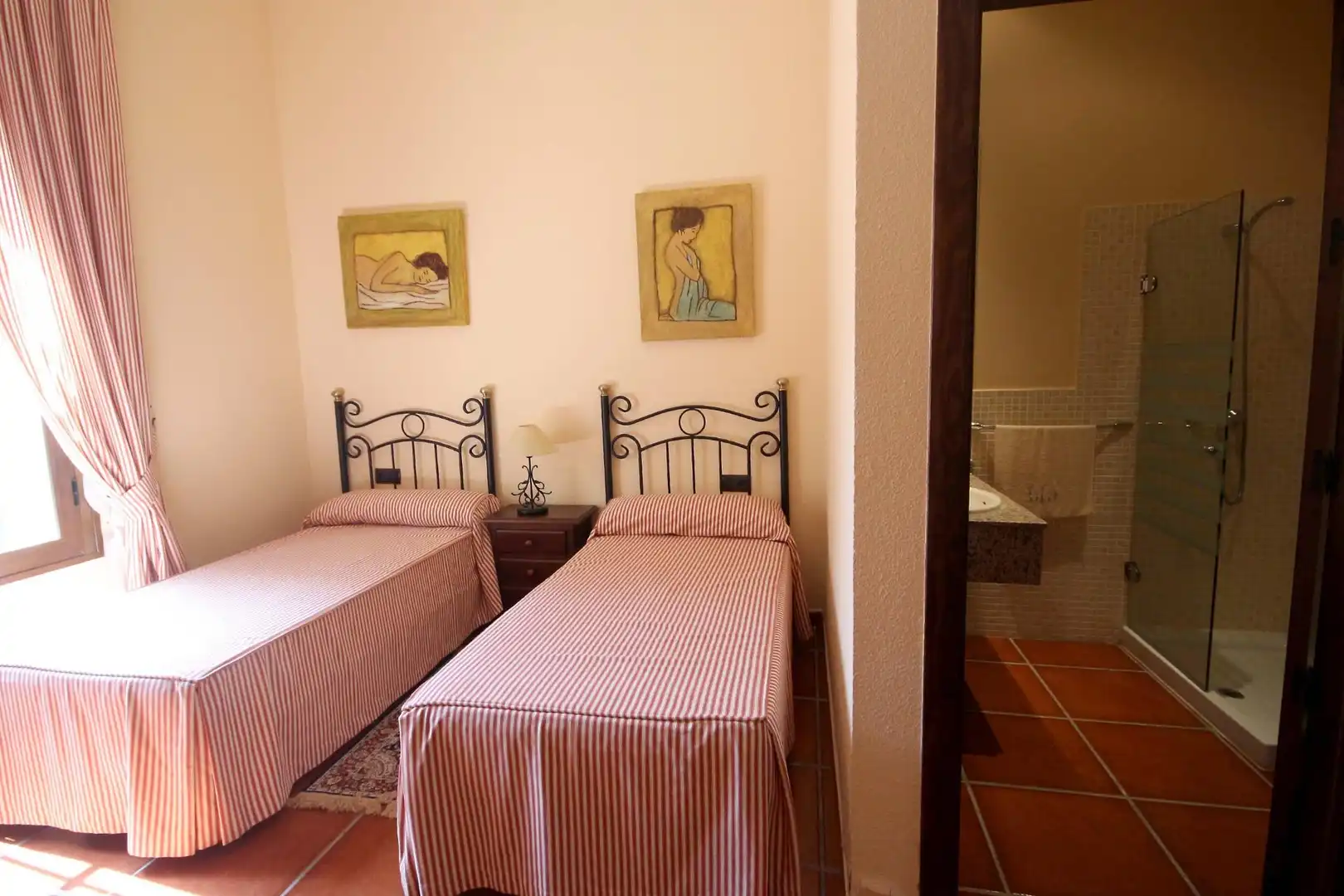 Habitación de Finca rústica en venta en Alcuéscar con Aire acondicionado