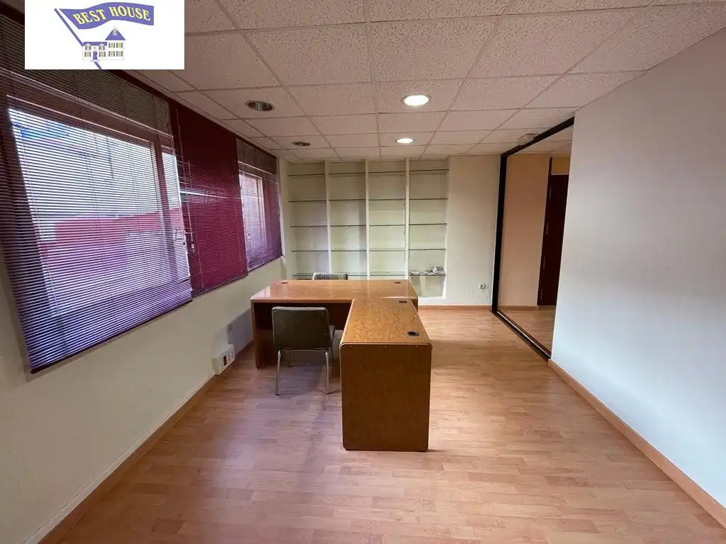 Bureau à louer à Centro, imagen 2