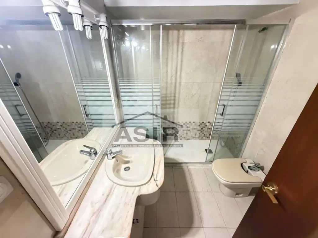Baño de Piso en venta en Alzira