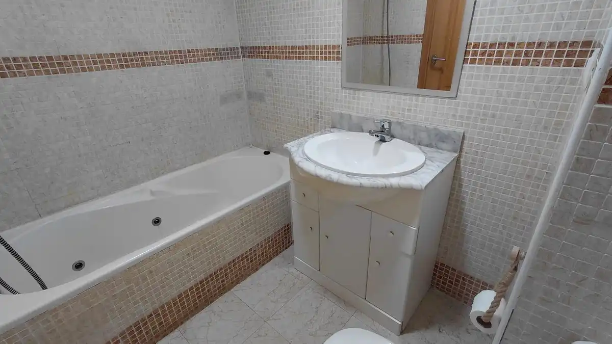 Mini appartamento con ascensore in vendita a San Luis de Sabinillas, imagen 9