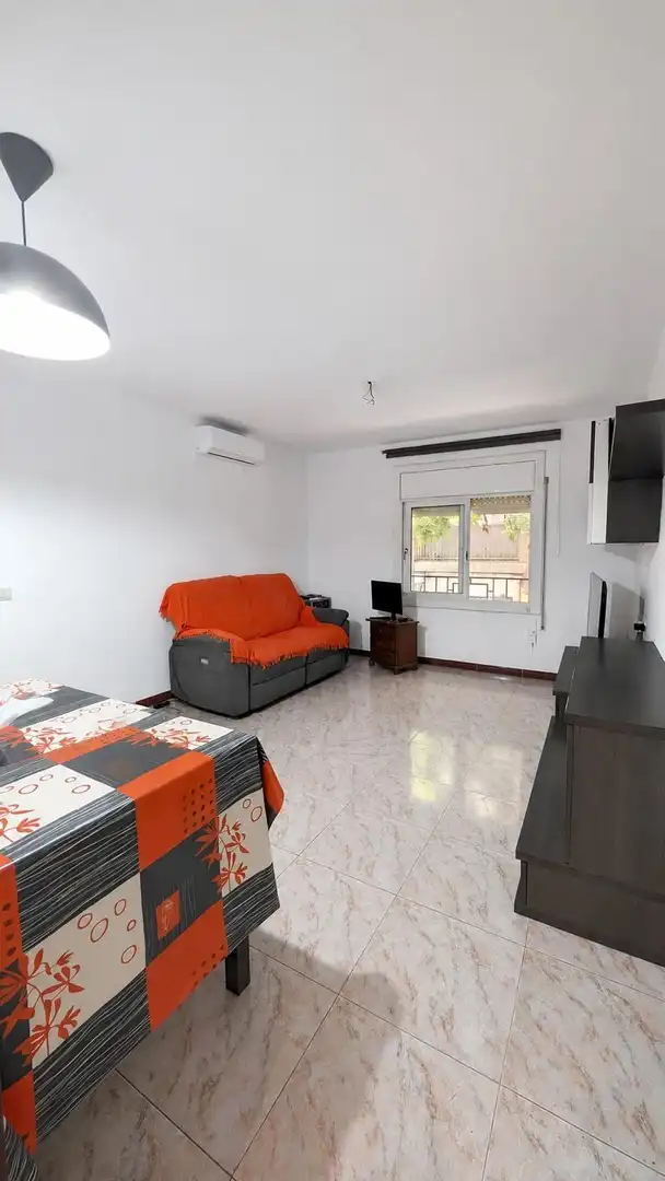 Sala de estar de Piso en venta en Cerdanyola del Vallès con Aire acondicionado