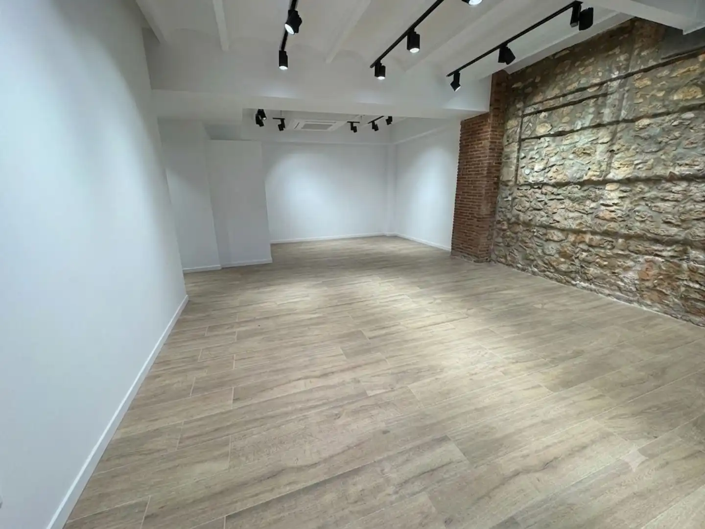 Local comercial de lloguer a PRIMER DE MAIG DE 1838, imagen 5