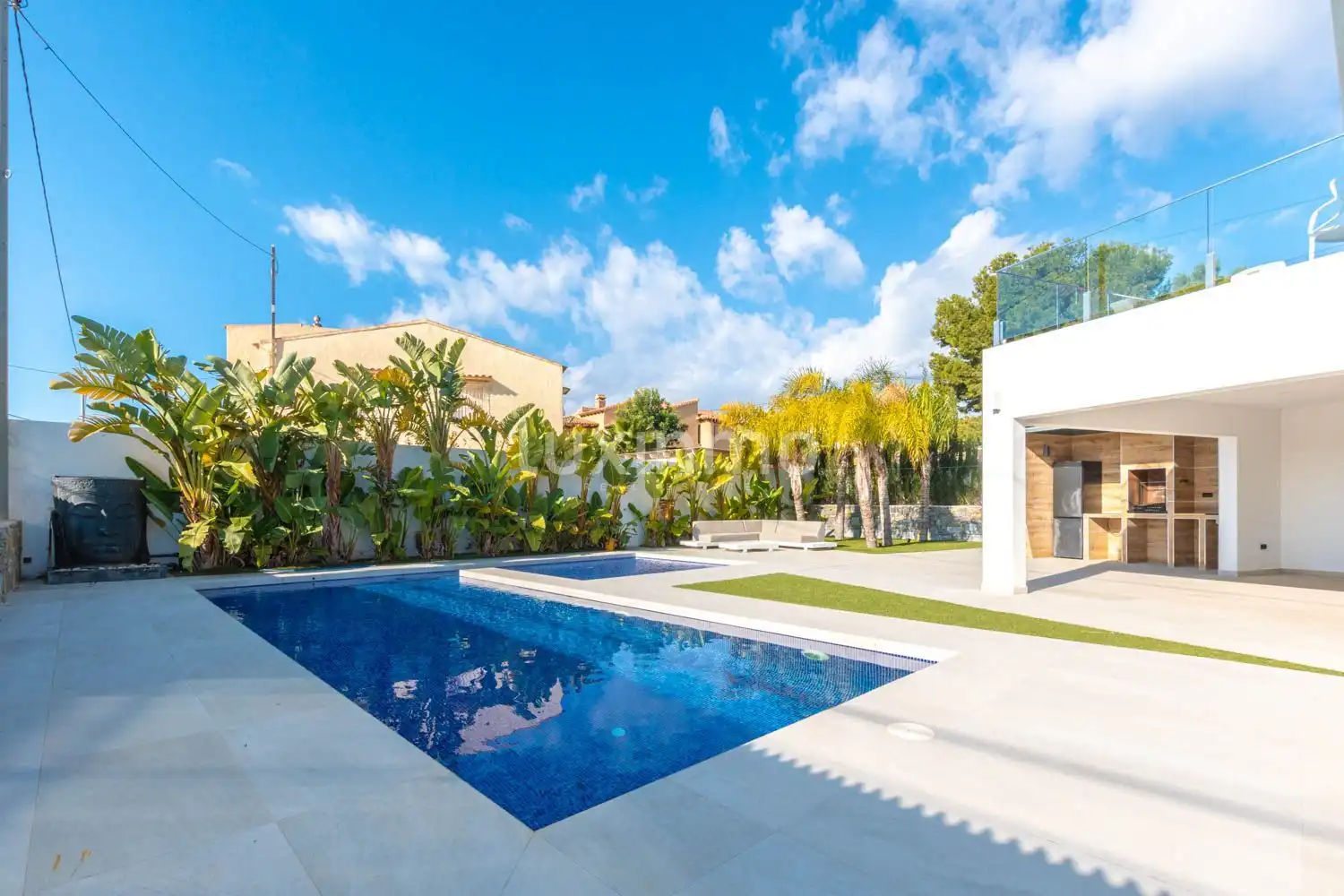 Chalet con terraza en venta en Carrió - La Merced - Los Pinos, imagen 2