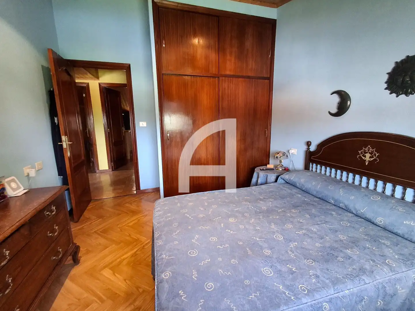 Bedroom of Houses for sale in Vigo   with Private garden, Storage room and Alarm