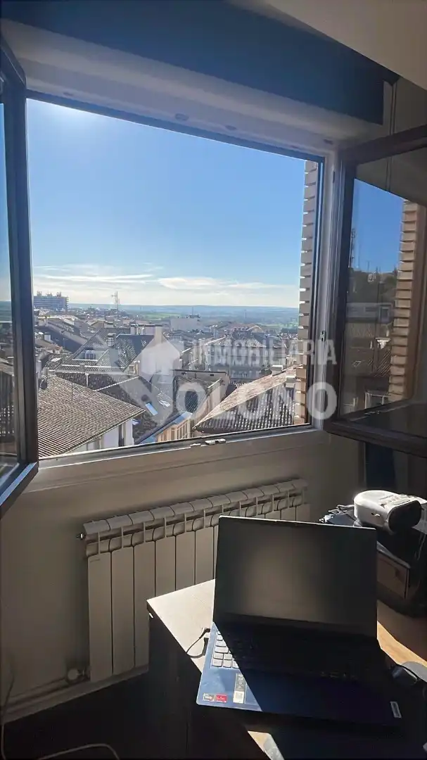 Piso con ascensor en venta en Calle Hermanos Sánchez del Río 11, imagen 21