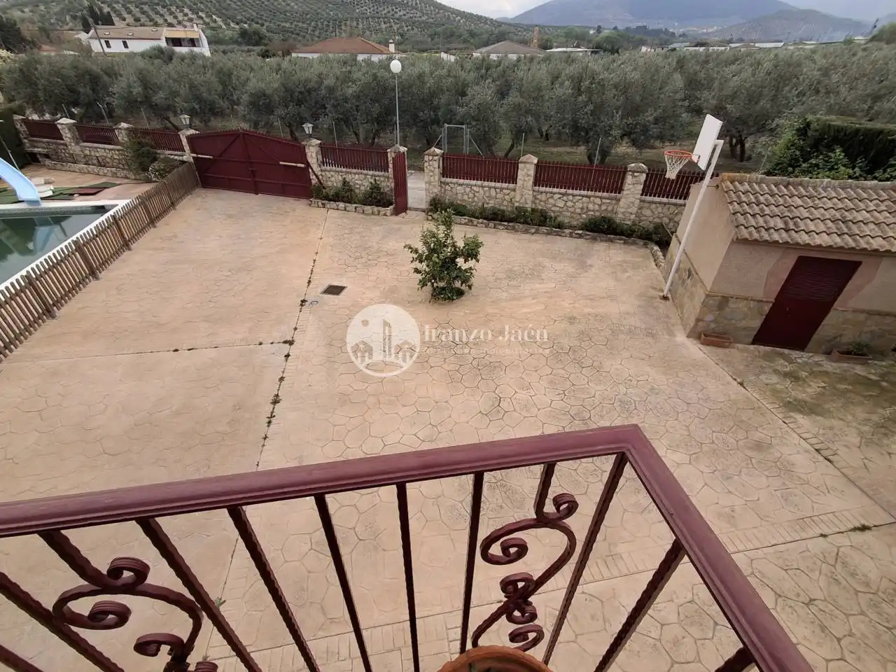 Terrace of Houses for sale in Jaén  with Air Conditioner, Heating and Private garden