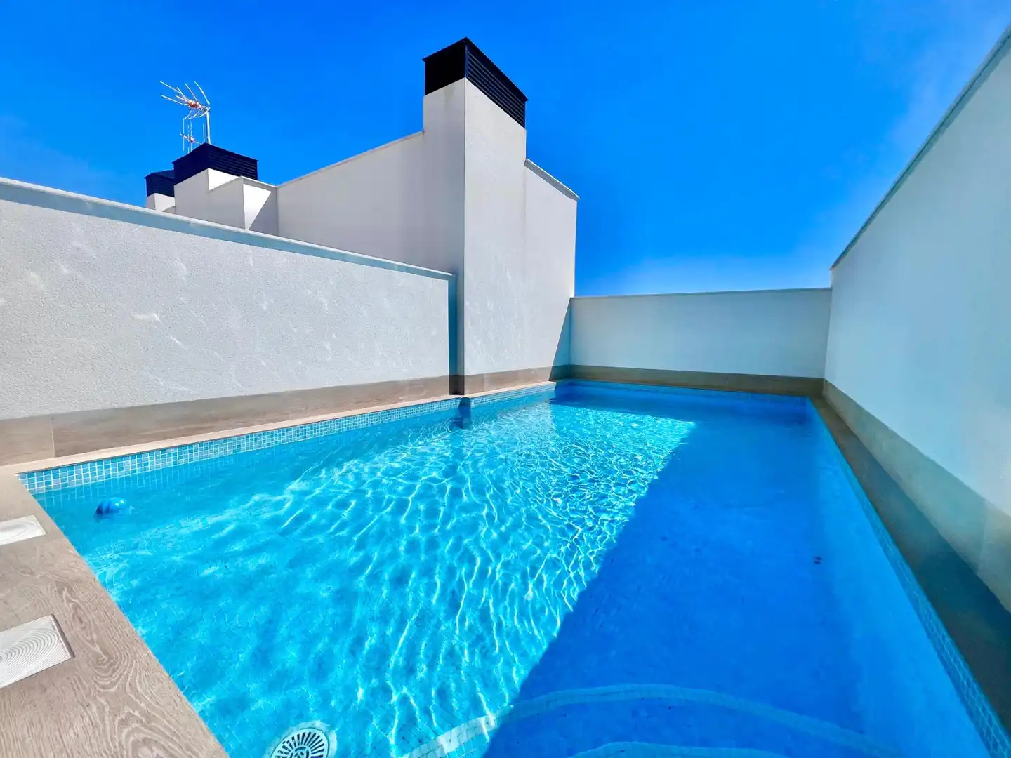 Apartamento con terraza en venta en Calle Calle Hermanos Bazán, imagen 19