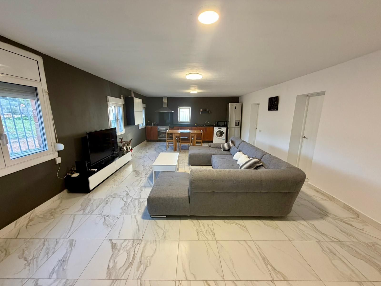 Living room of House or chalet for sale in El Montmell  with Air Conditioner, Private garden and Terrace