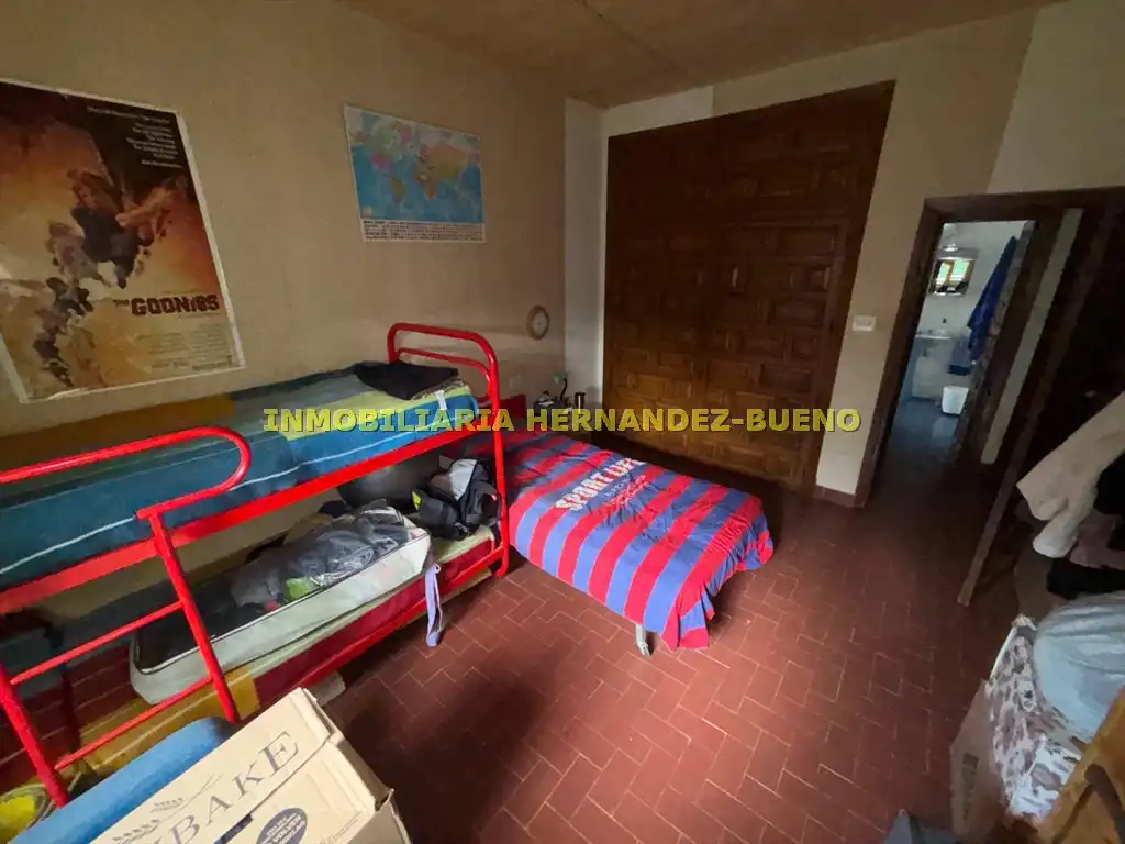 Dormitori de Casa o xalet en venda en Alba de Tormes amb Jardí privat i Piscina