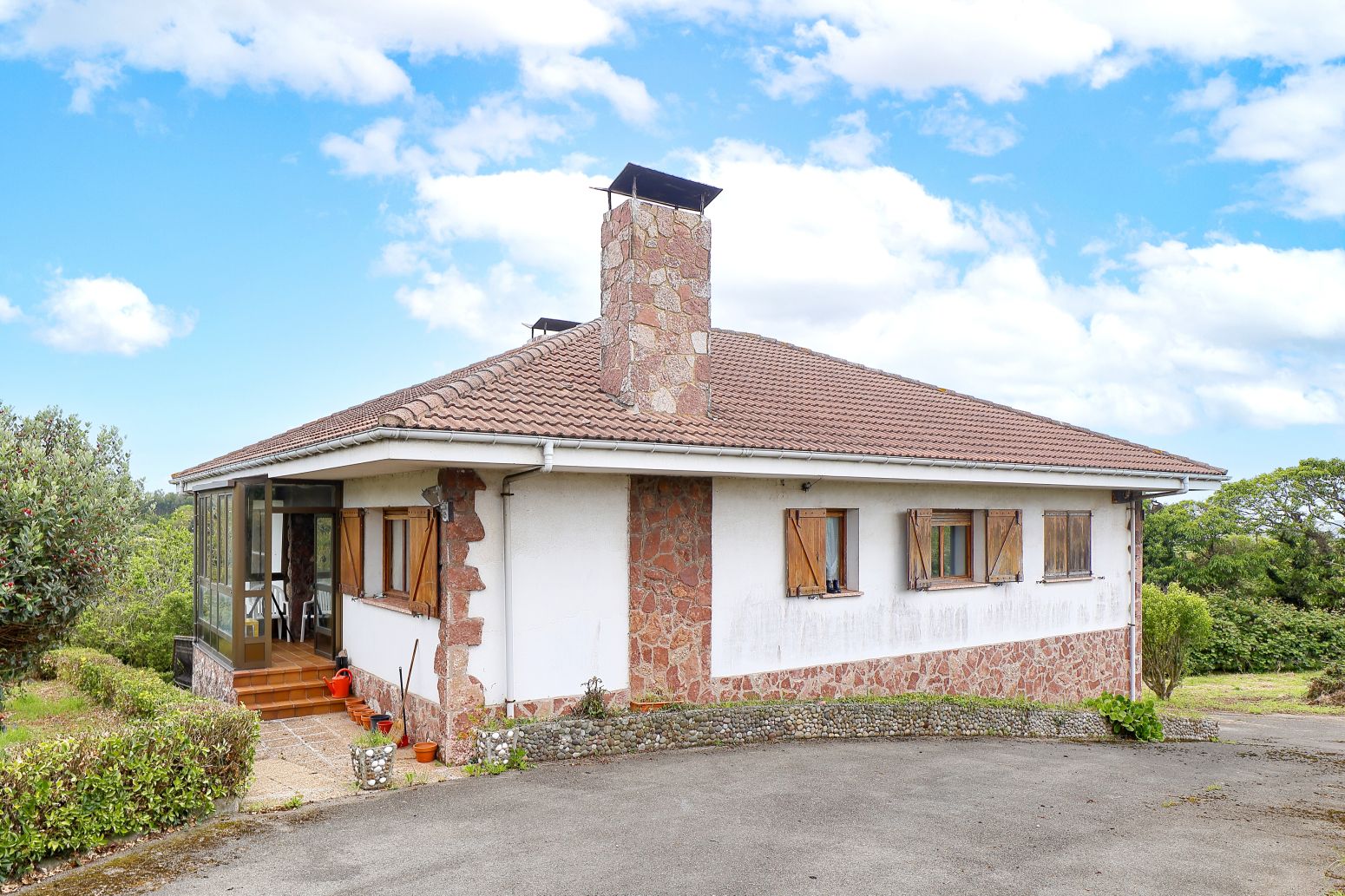 Exterior view of House or chalet for sale in Carreño  with Heating, Parquet flooring and Terrace