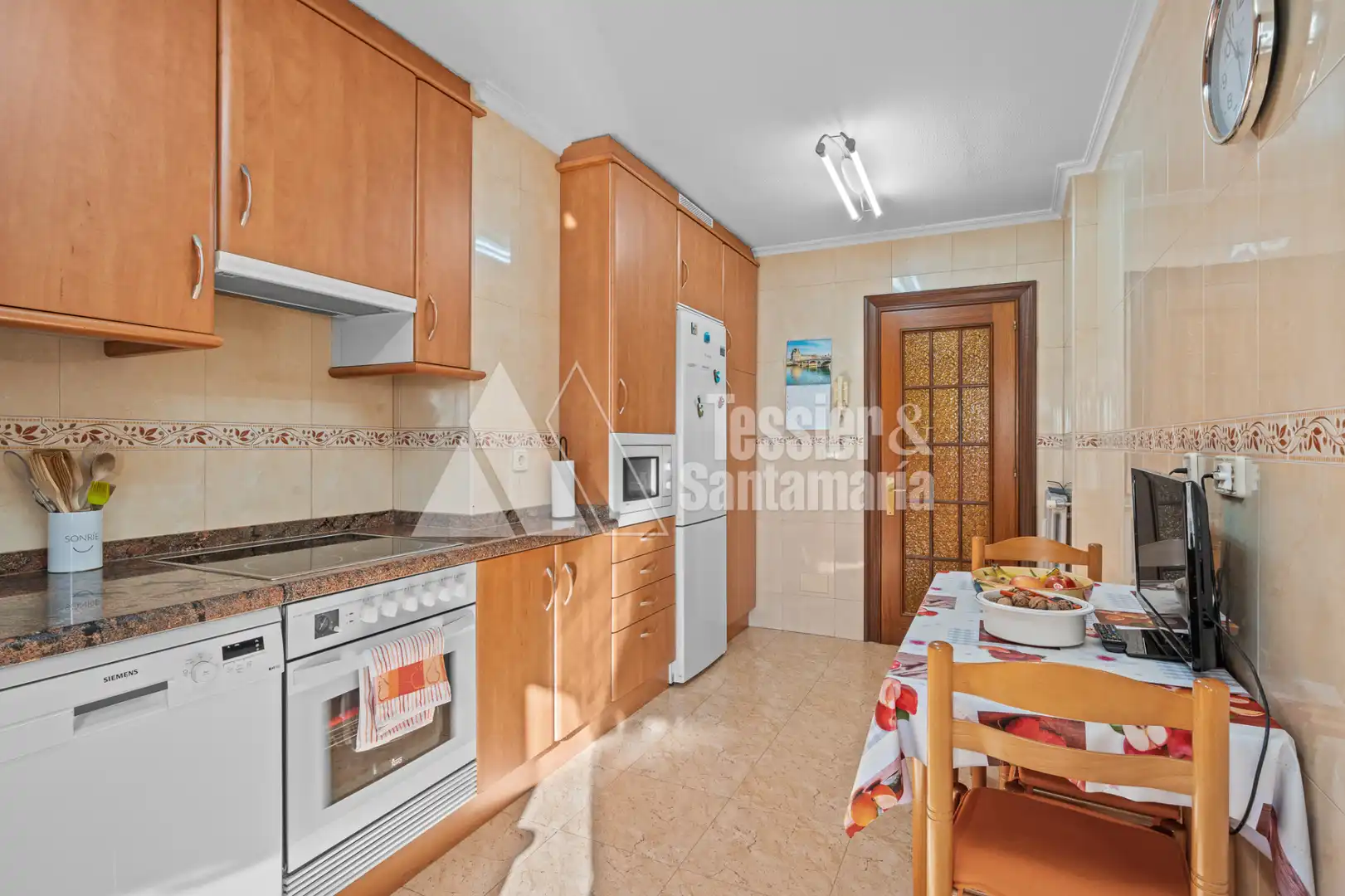 Wohnung mit Terrasse zum Verkauf in Avenida de Torcuato Fernández Miranda, imagen 10