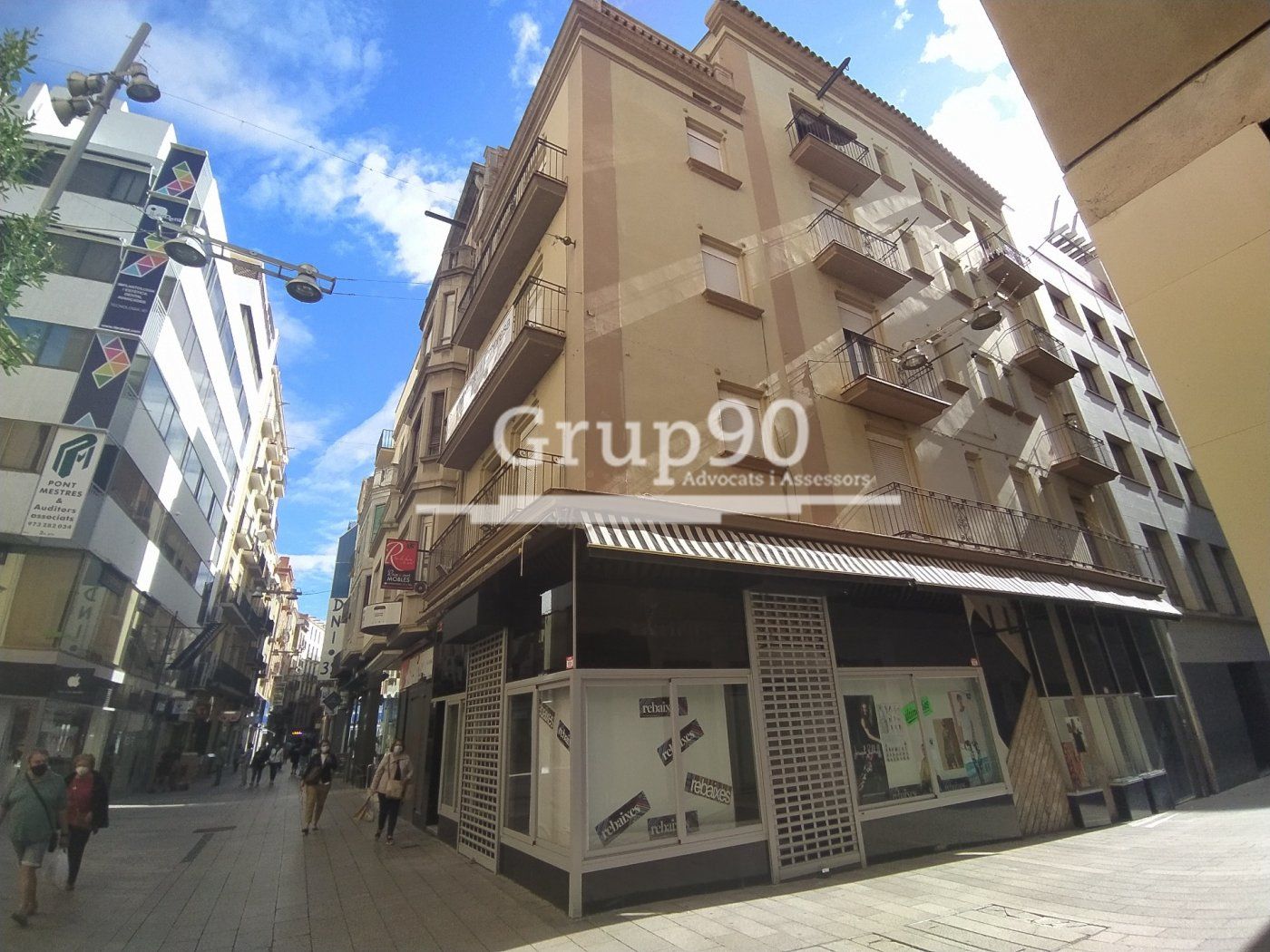 Exterior view of Building for sale in  Lleida Capital