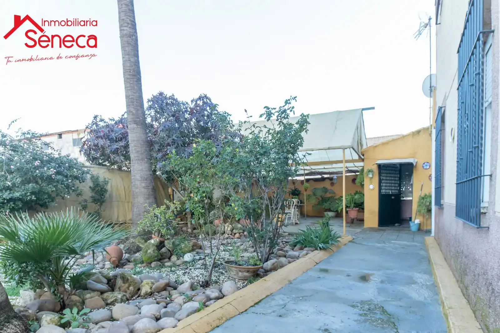 Garden of Detached homes for sale in Córdoba  with Furnished