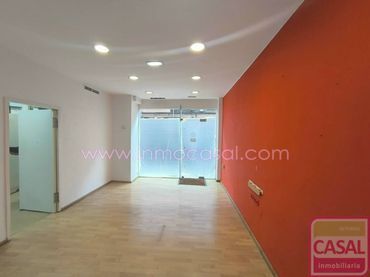 Local comercial en venta en Sama