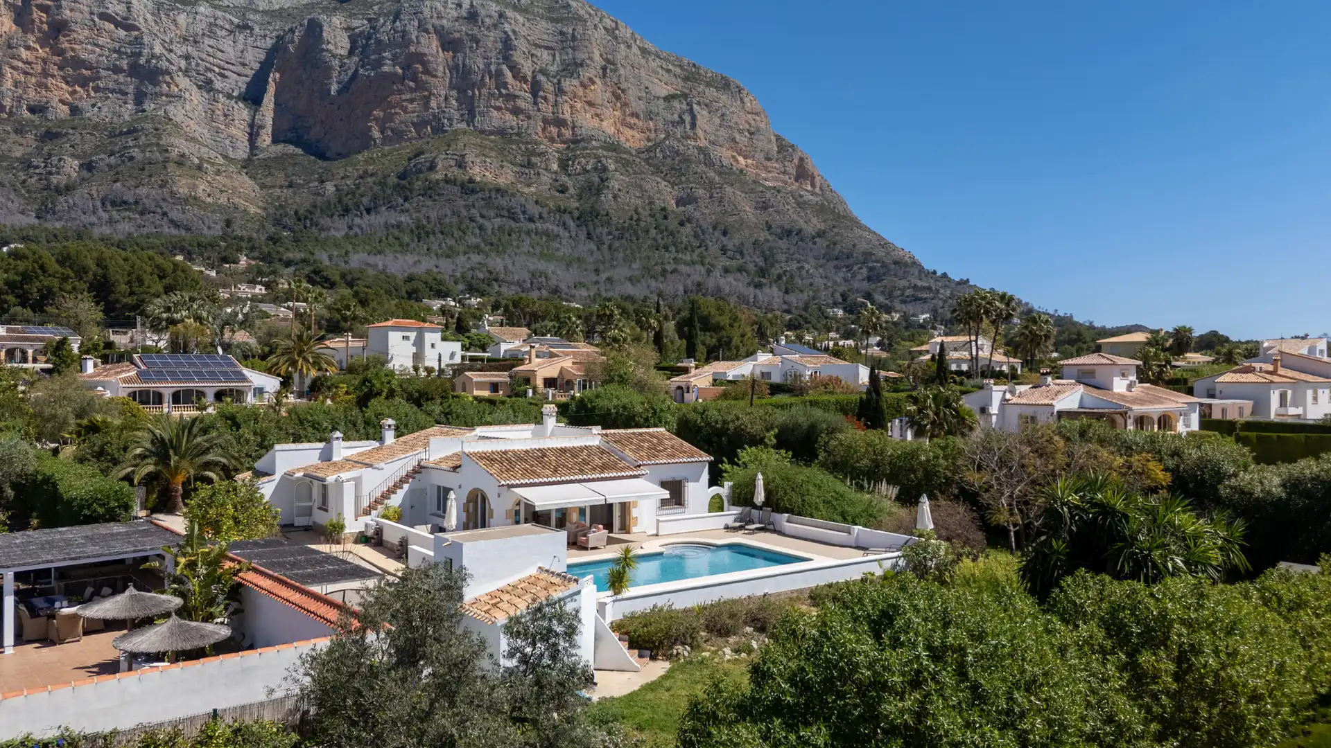 Vista exterior de Casa o chalet en venta en Jávea / Xàbia con Aire acondicionado