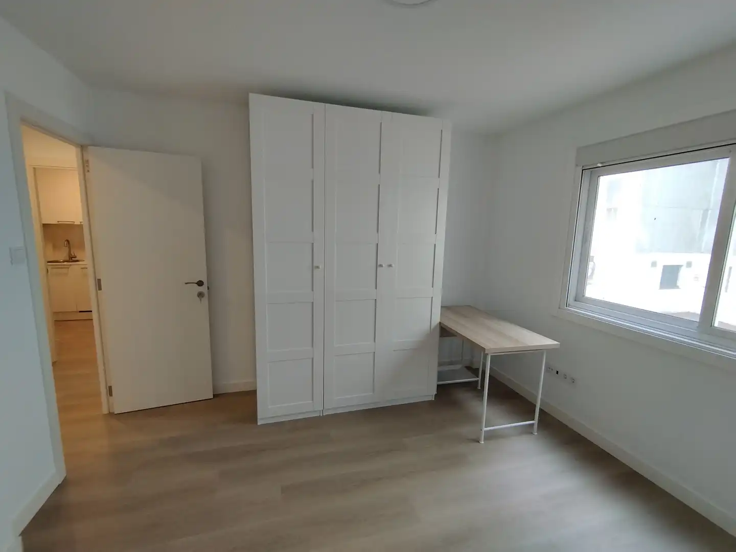 Habitación de Piso de alquiler en A Coruña Capital  con Calefacción, Amueblado y Horno