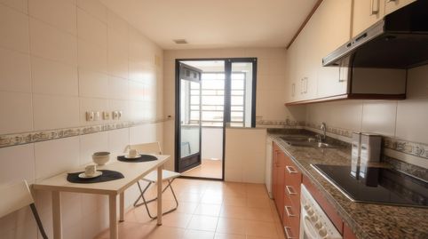 Foto 3 de Piso en venta en Plaza del Alcalde Agatángelo Soler, Garbinet - Parque de las Avenidas, Alicante / Alacant