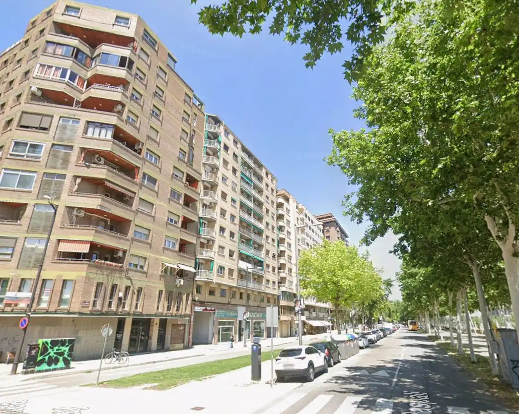 Vista exterior de Piso en venta en Lleida
