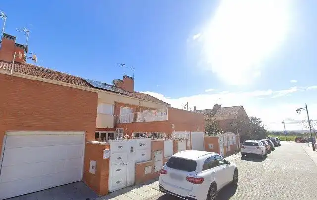 Außenansicht von Wohnung zum Verkauf in Parla