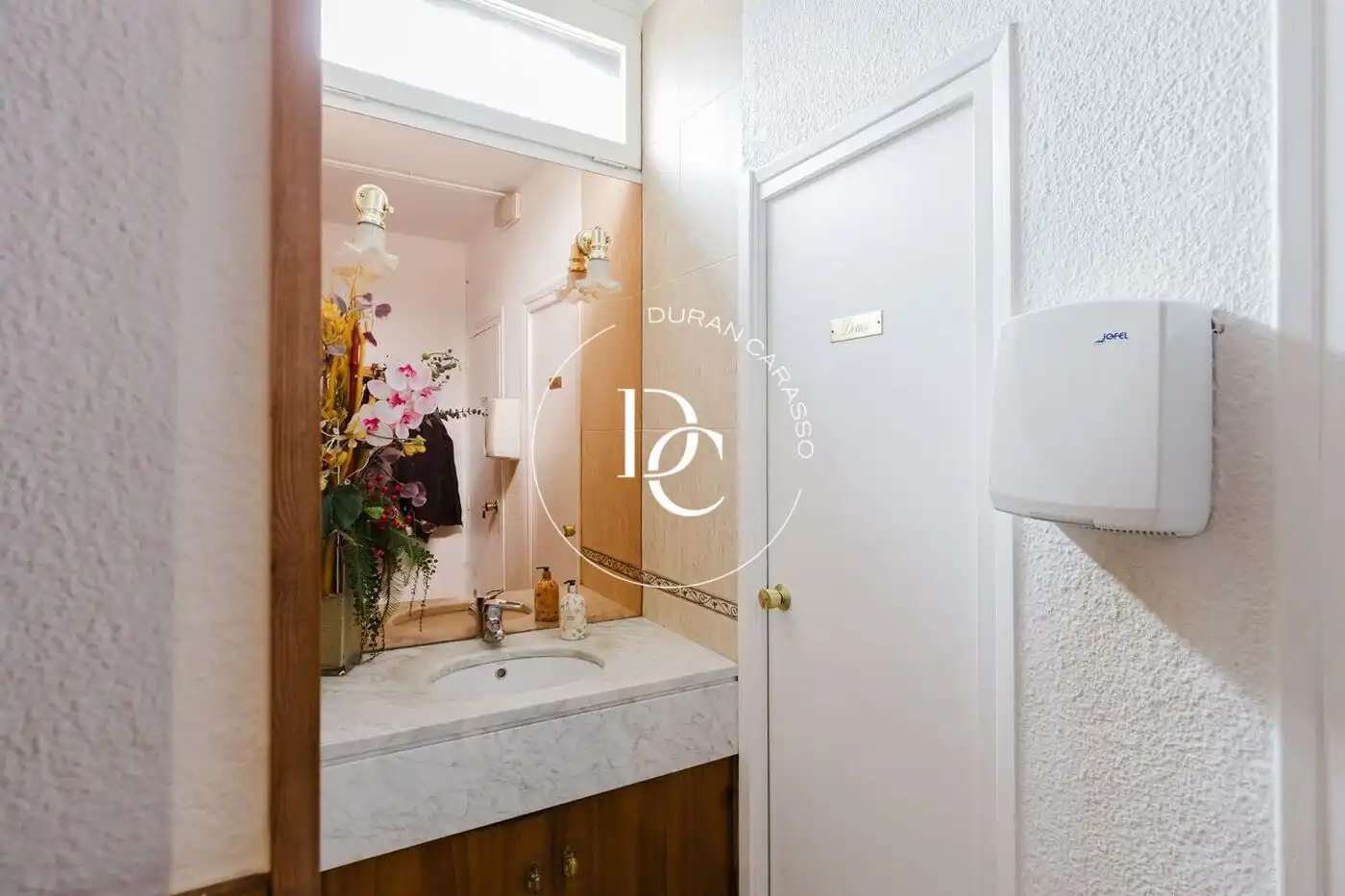 Baño de Local en venta en Alp