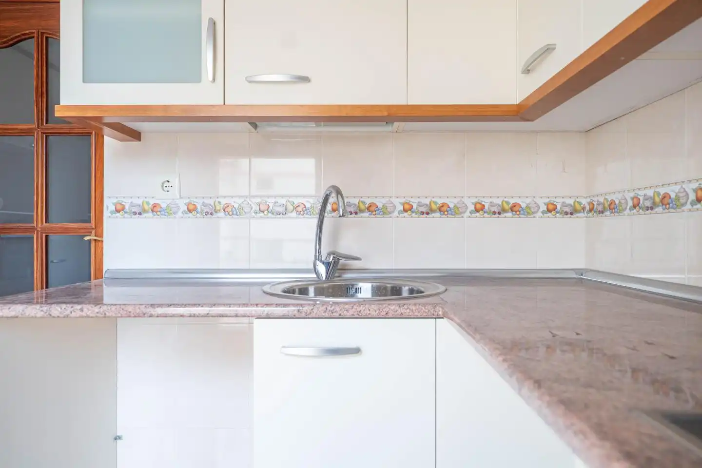 Cocina de Piso en venta en Ávila con Calefacción y Trastero
