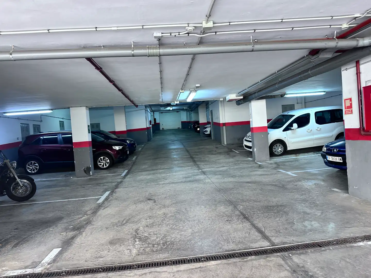 Aparcament de Pis en venda en Adeje amb Balcó i Piscina comunitària