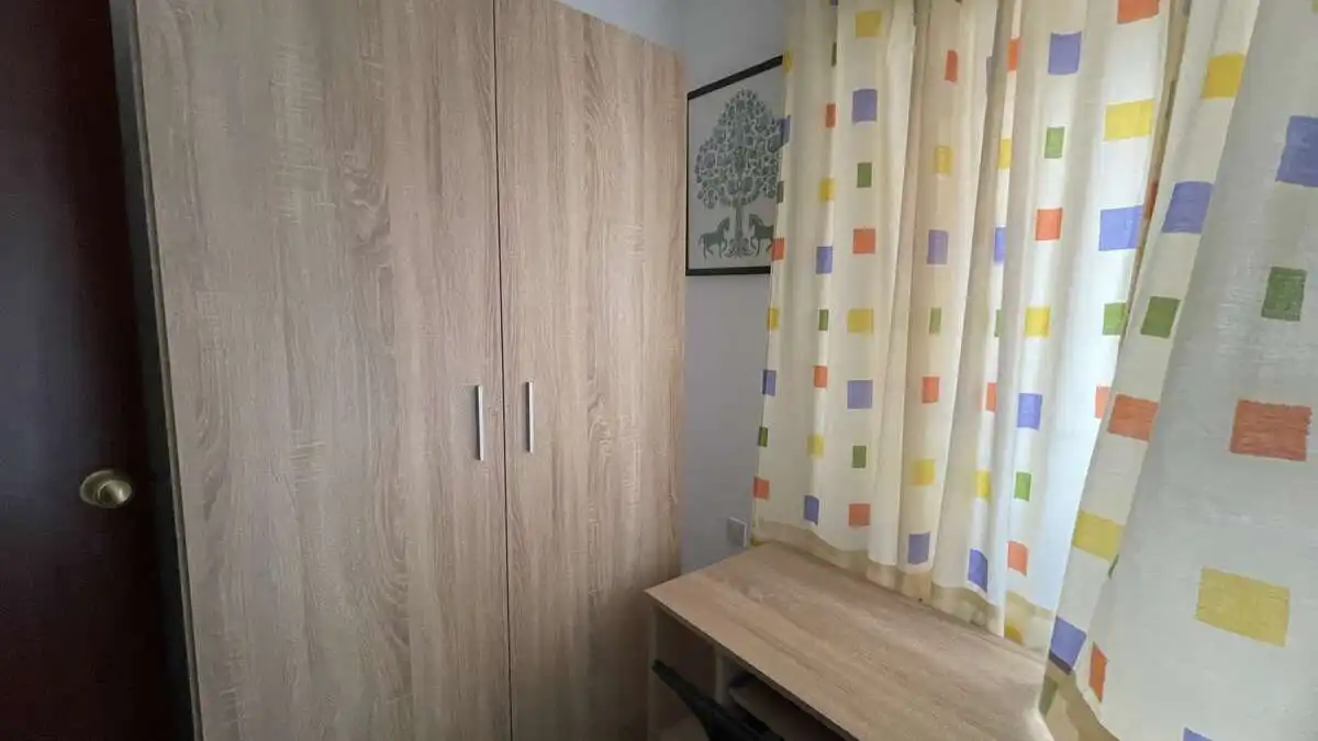 Bedroom of Flat for rent in Granada  with Air Conditioner and Heating